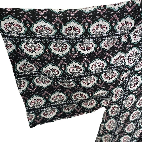 ⚡️ LAST CHANCE MARKDOWN !⭐Boho Fringe Kimono Size Medium Black  Print Womens Top - Picture 9 of 11